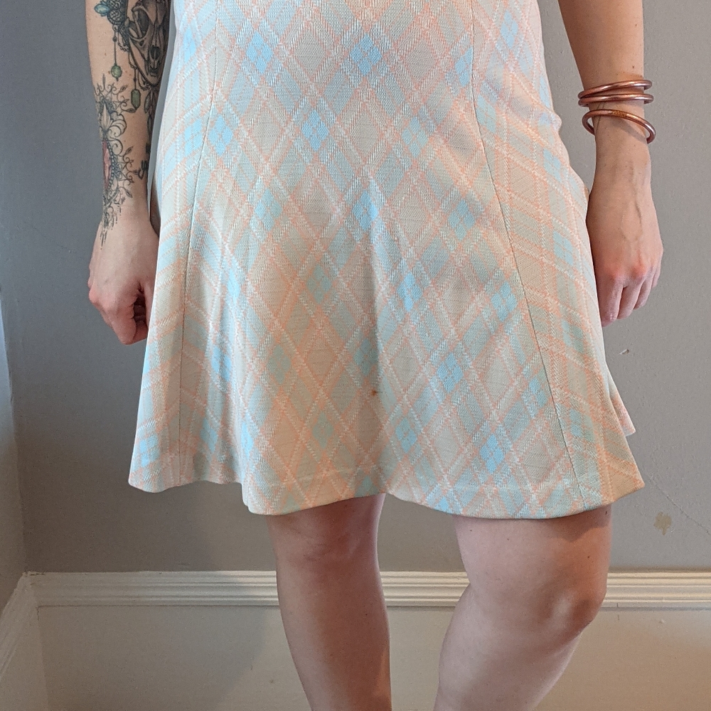 Pastel plaid stretchy vintage skirt
